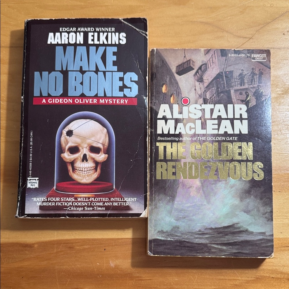 📚2/$6  2-Book Mystery Bundle